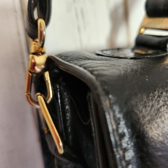 Vintage Black leather messenger bag - Picture 8 of 16
